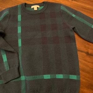 Burberry green sweater size youth 10